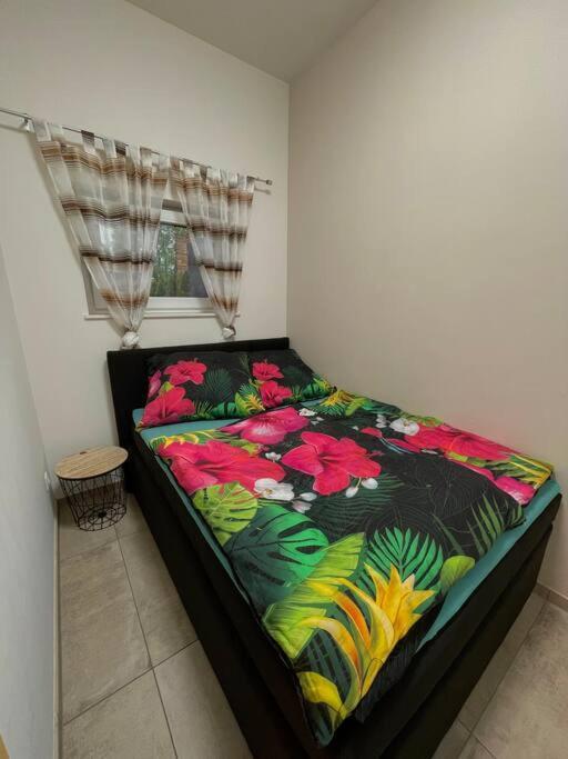 Gartenwohnung Mit Terrasse Und Parkplatz กราซ ภายนอก รูปภาพ